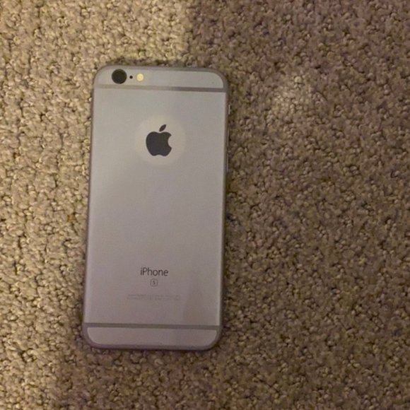 IPhone S unlocked fully functional